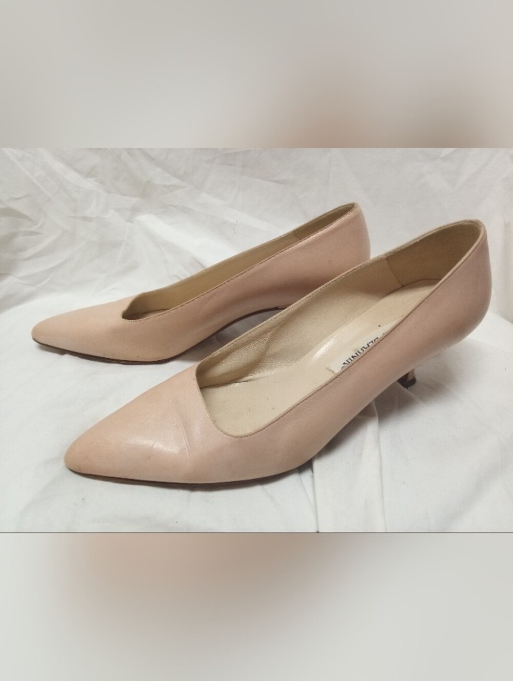 Manolo Blahnik Sz 6.5 Nude Pink Leather Slip On Pointed Heels